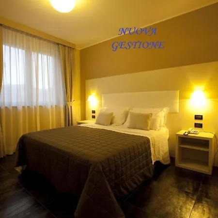 Ξενοδοχείο La Meridiana 3*