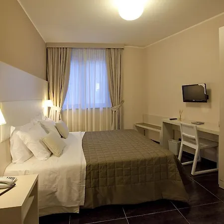 La Meridiana Hotel 3*